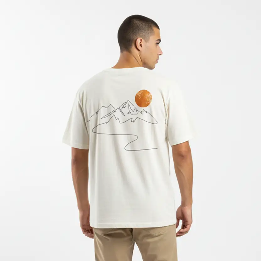 Camiseta Montanha - Off White