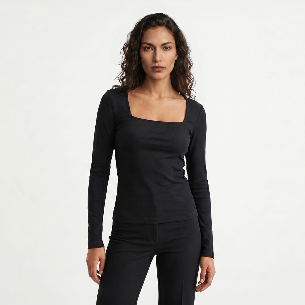 Camiseta Fem M/L Dedal Dect. Quadrado - Preto